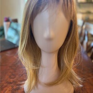 Blonde Layered Synthetic Wig with Soft Bangs